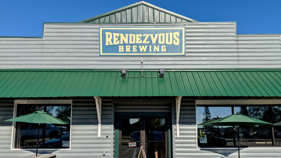 Rendezvous Exterior